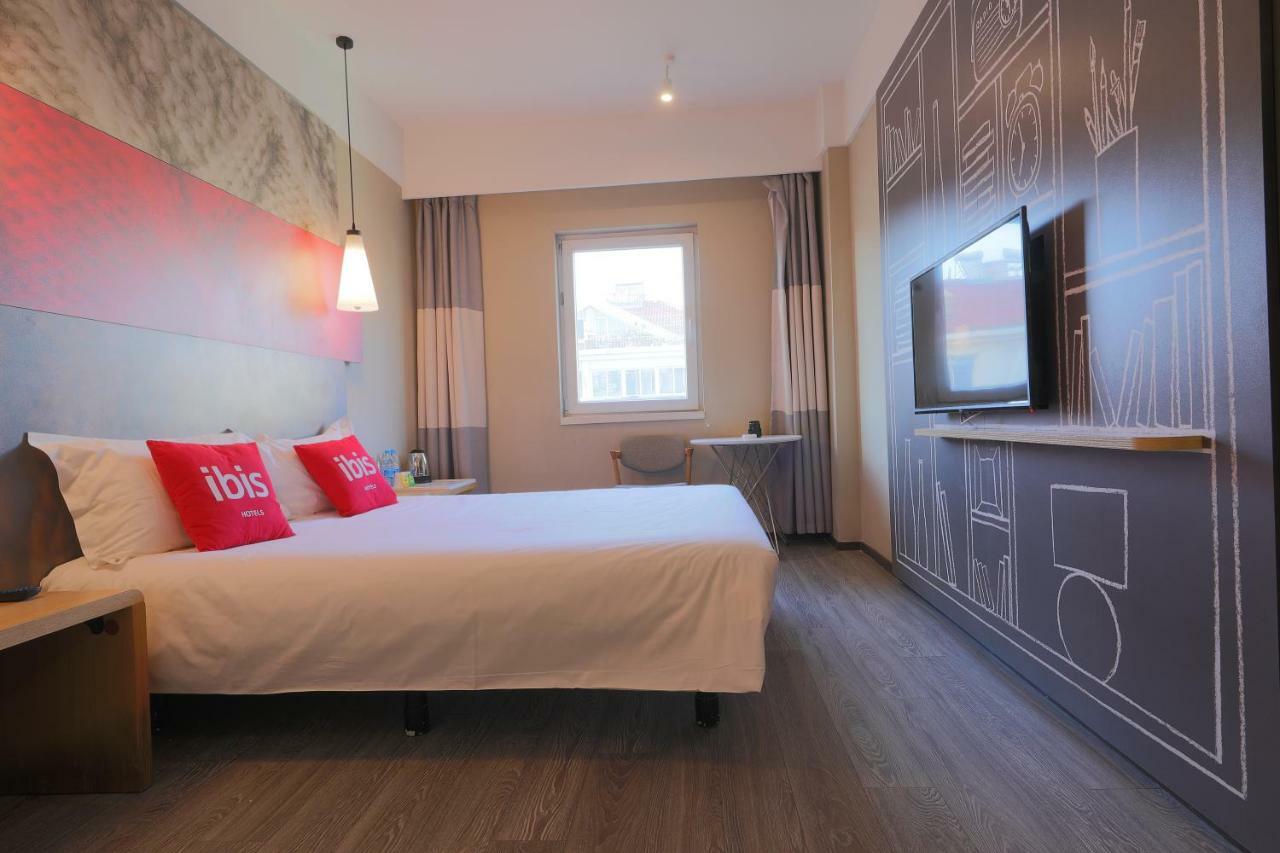 Ibis Qingdao Ningxia Road Hotel Екстериор снимка