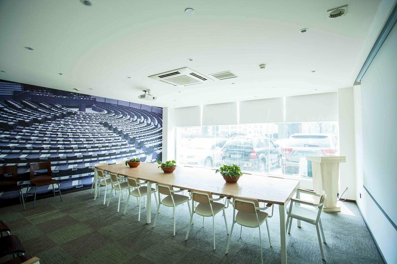 Ibis Qingdao Ningxia Road Hotel Екстериор снимка